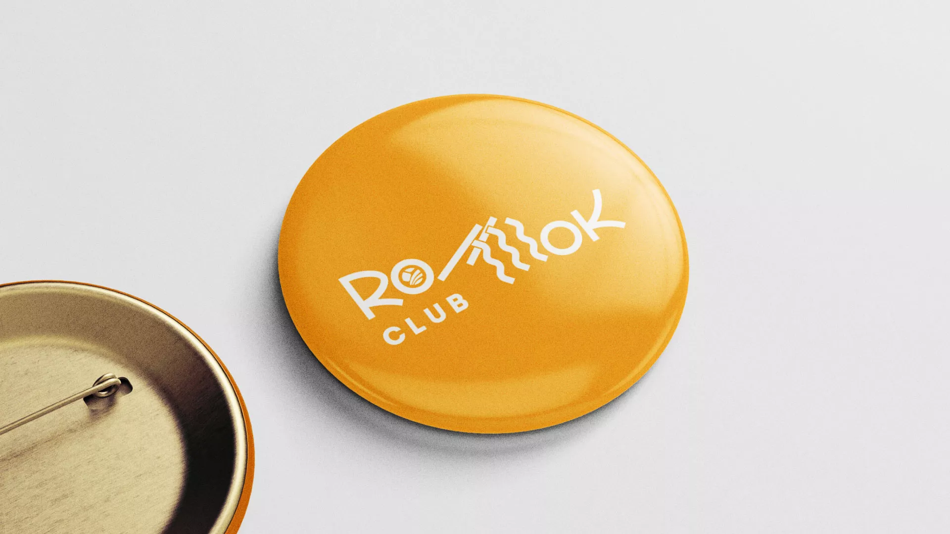Создание логотипа суши-бара «Roll Wok Club» в Осташкове